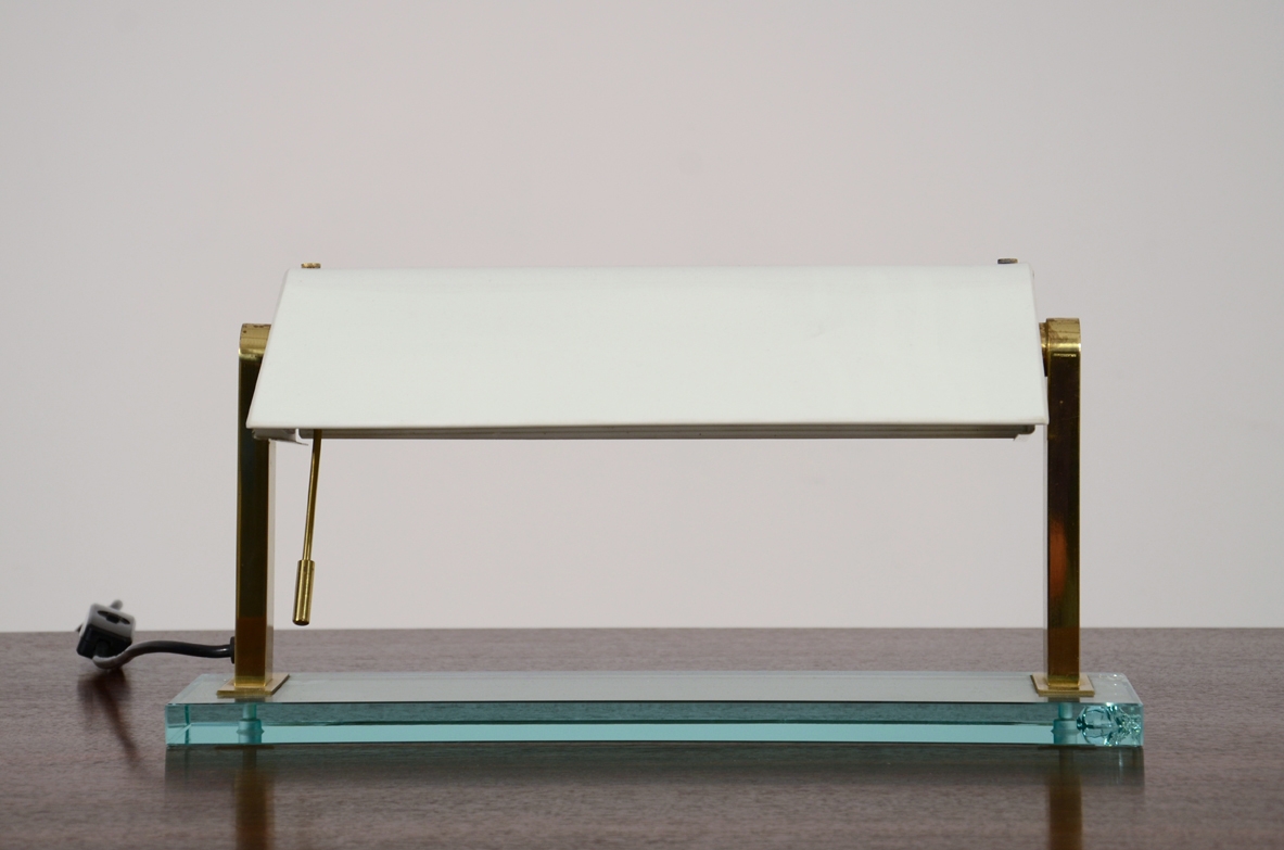 Table lamp in brass with adjustable top, Prod. Fontana Arte, 1940's