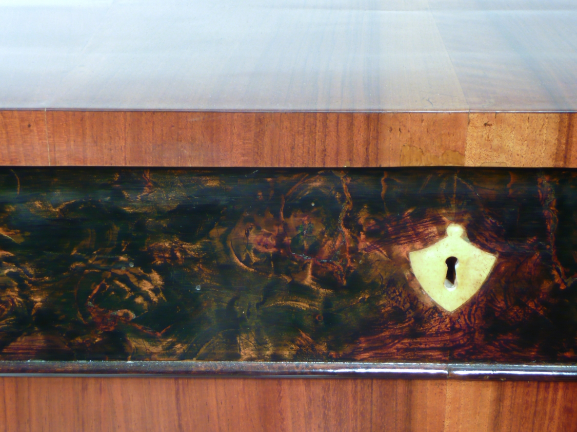 Rare pair of 1830's North Italian chest of drawers in walnut