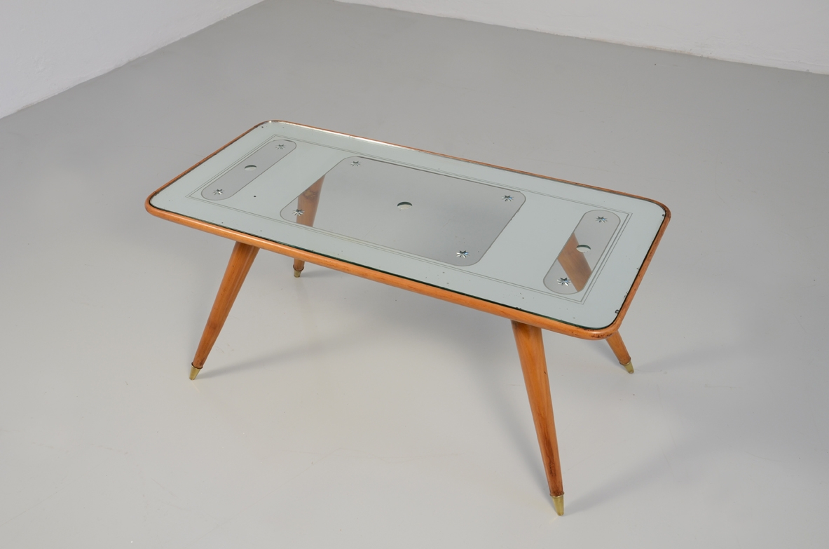 Tavolino vintage interni decorazione Milano