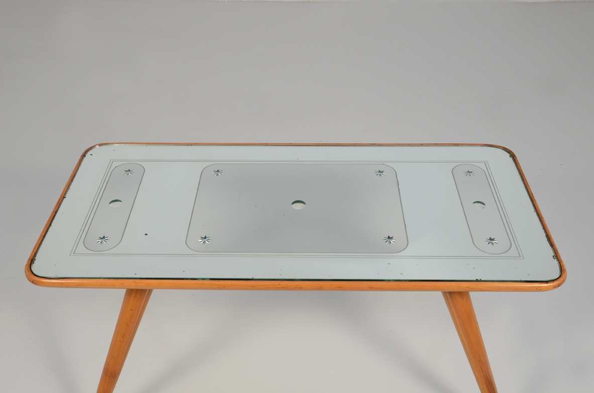 Tavolino vintage interni decorazione Milano