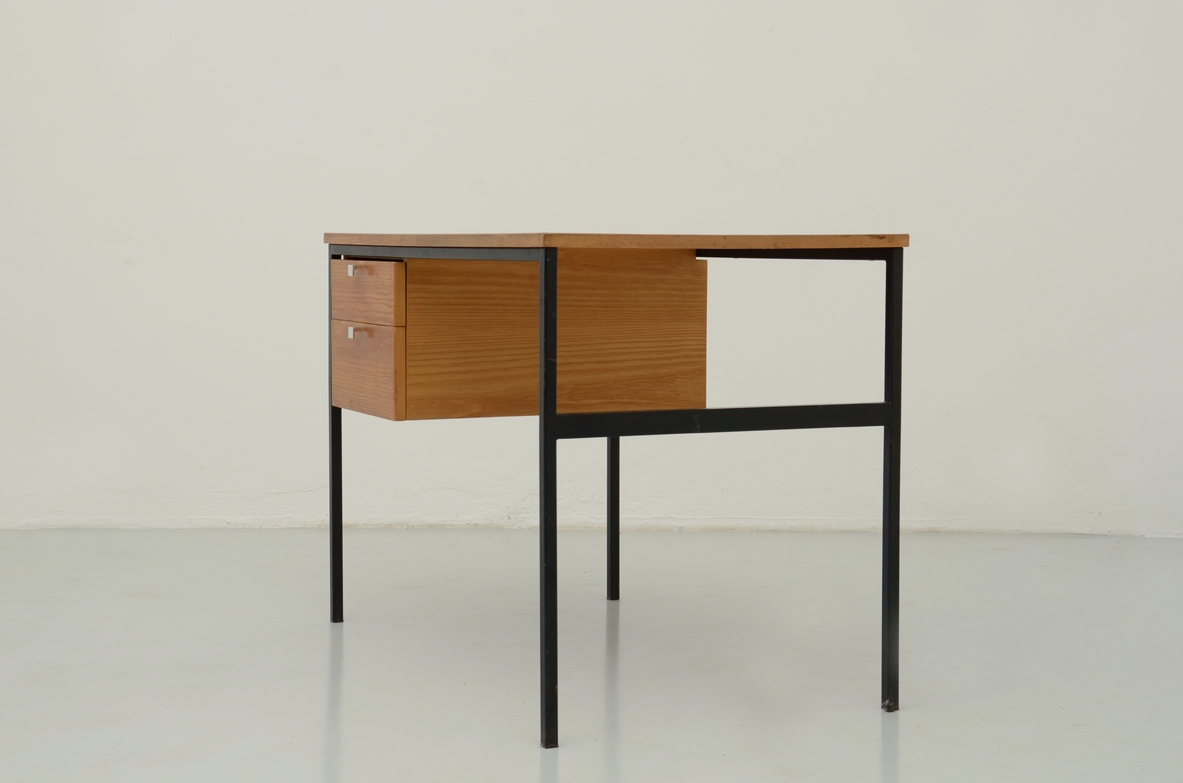 Mid century furniture interior design gallery Milan