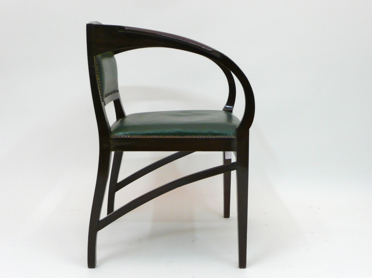 Rare armchair in mahogany with leather upholstery, attr. Adolf Loos, Vienna, 1910.