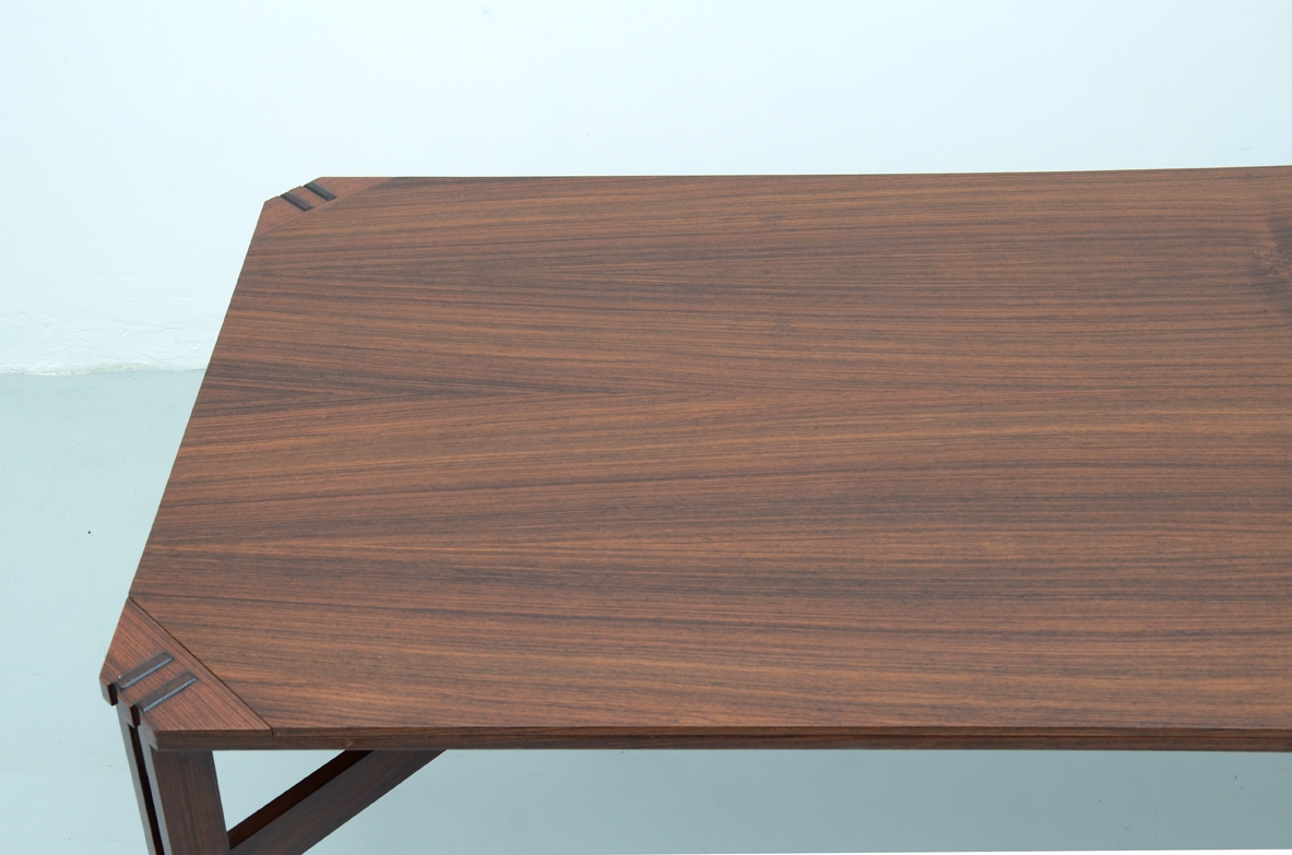 Mobili tavoli arredamento vintage design Milano