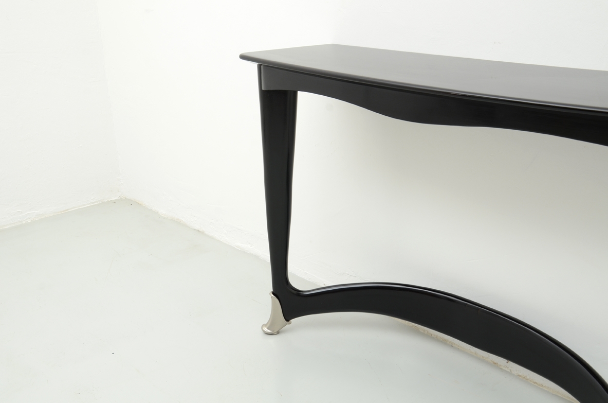 1940's console table with bronze tips. Attr. Guglielmo Ulrich.