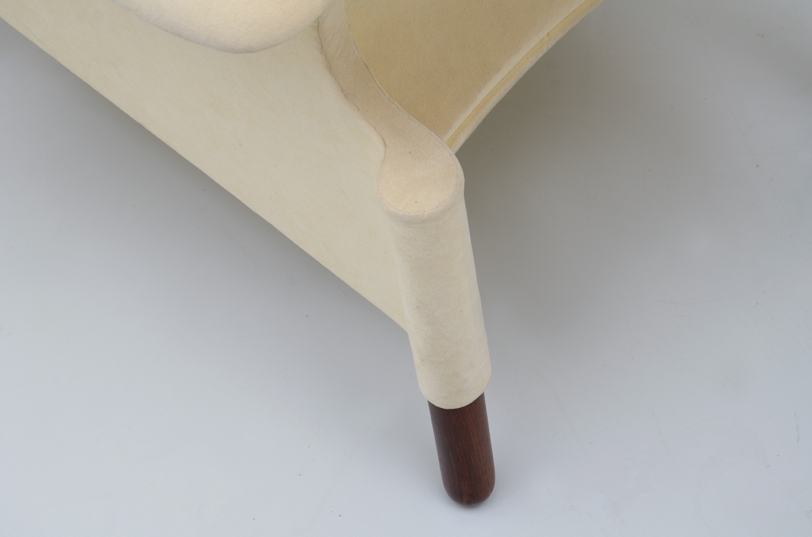 Vintage design furniture gallery Milan