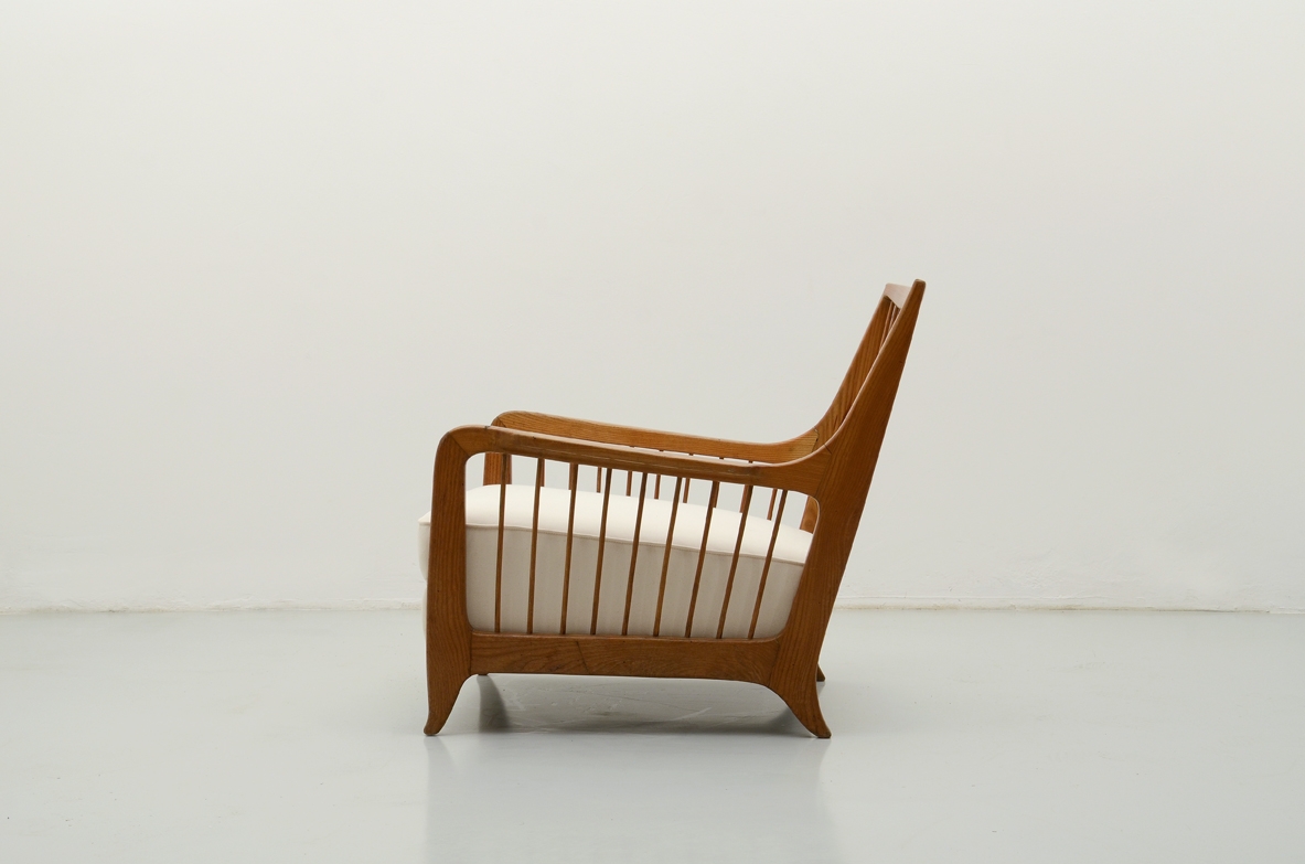 Paolo Buffa, rare pair of oak armchairs.  Manufactured by Cav.Serafino Arrighi, 1940s.  Paolo Buffa Archive, Marelli Heritage.