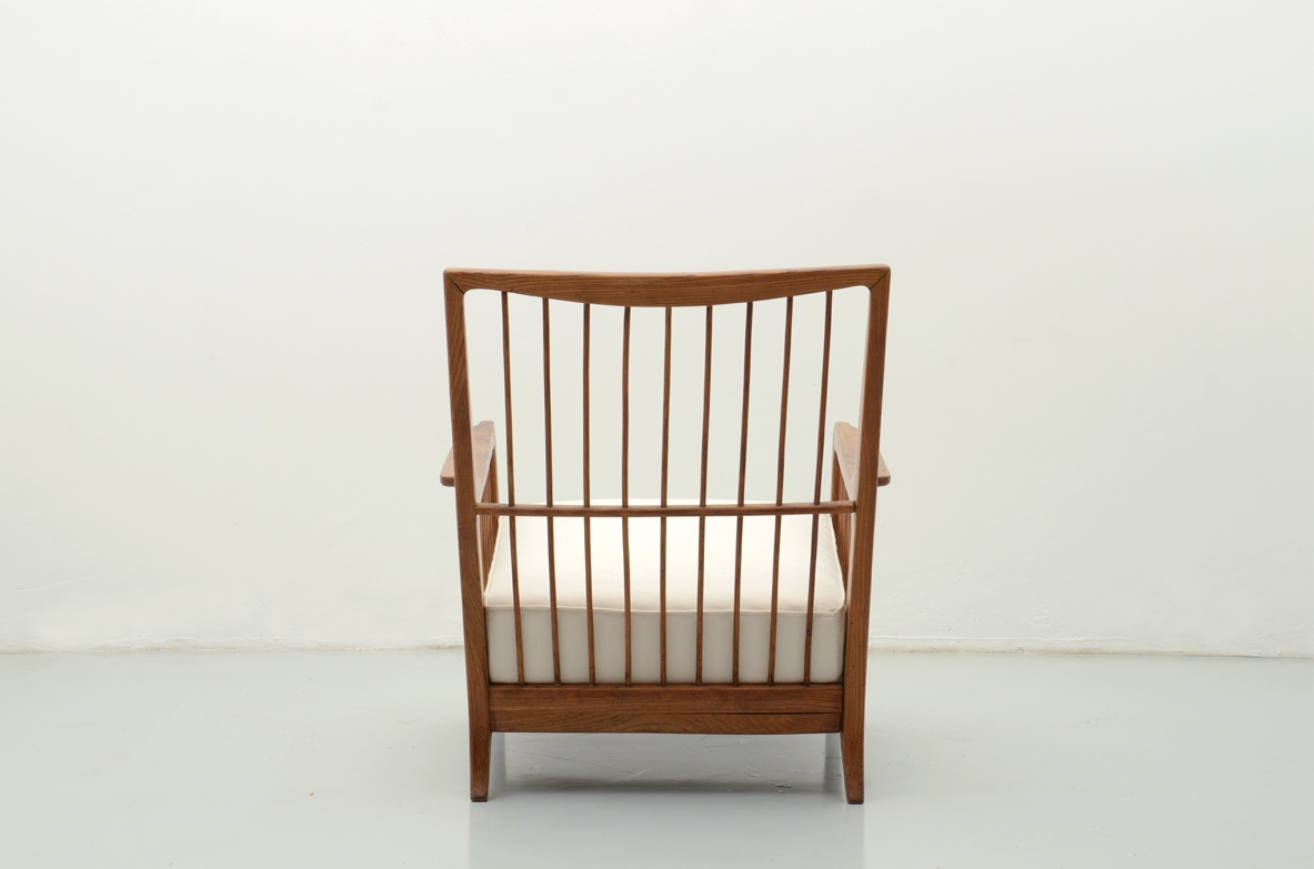 Paolo Buffa, rare pair of oak armchairs.  Manufactured by Cav.Serafino Arrighi, 1940s.  Paolo Buffa Archive, Marelli Heritage.