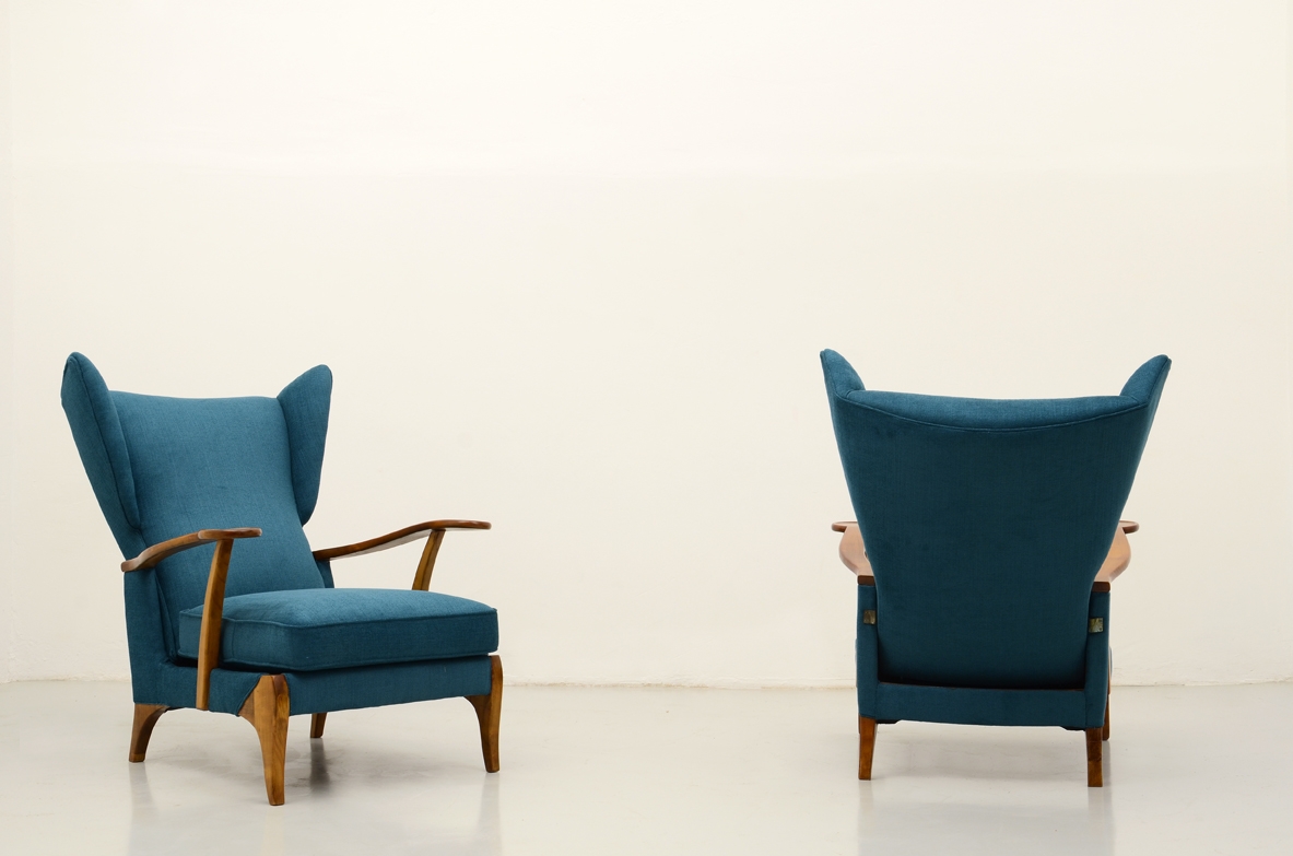 1Pair of stunning 1940's adjustable armchairs in cherry wood.  Attr. Guglielmo Ulrich and Fede Cheti.