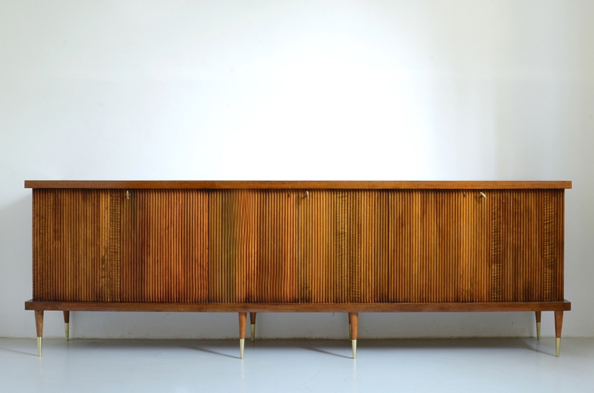 Credenza modernariato arredamento vintage Milano