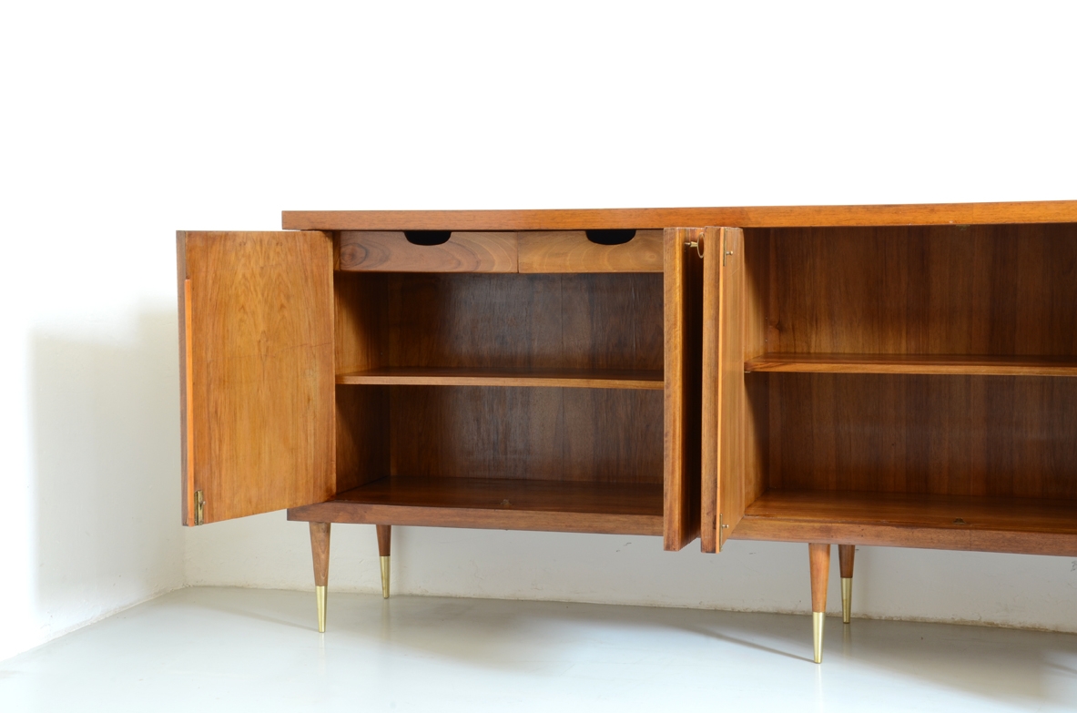 Mobili vintage credenza anni 1950 negozio Milano