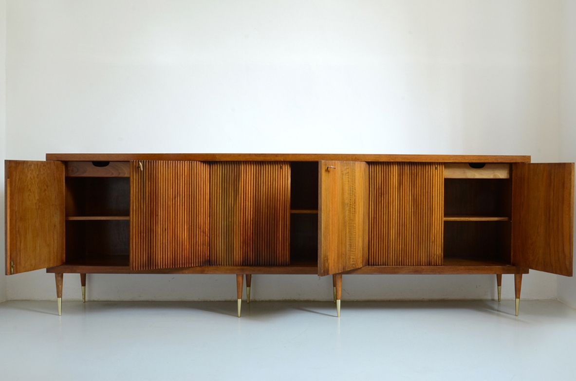 Credenza anni 1950 contenitori modernariato Milano