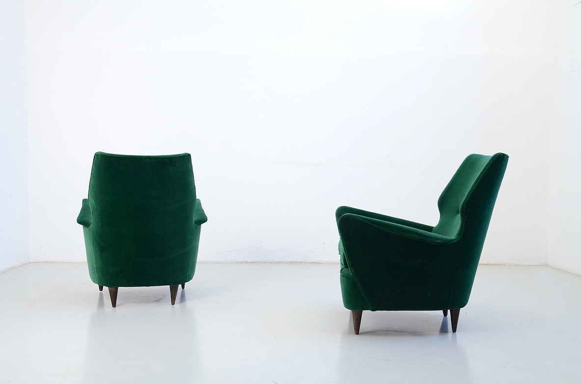 Italian mid century vintage furniture 