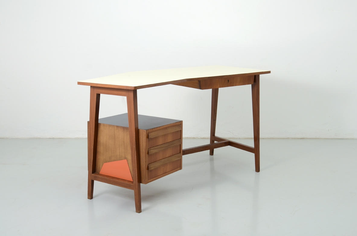 Vintage desk on sale design Gallery Milan