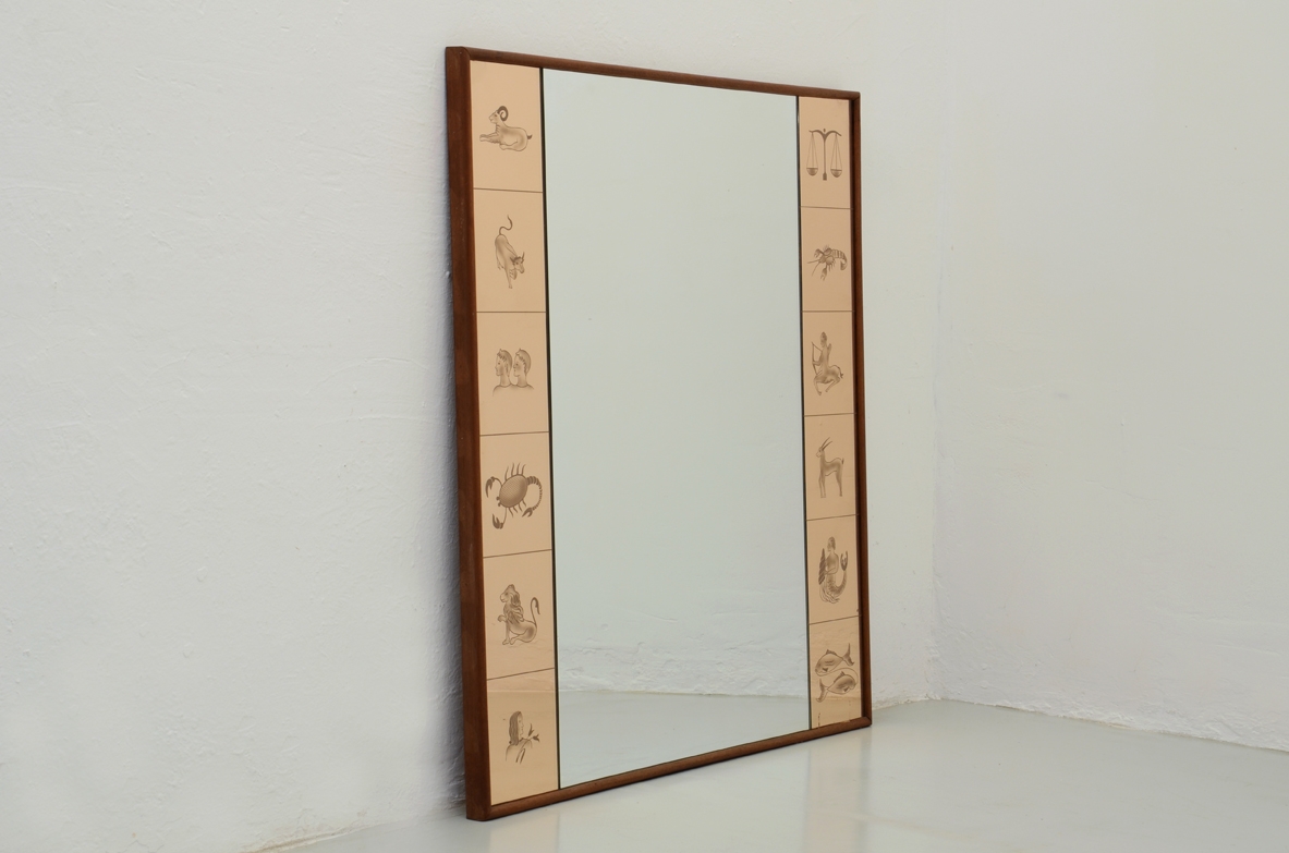 Luigi Fontana wall mirror with colored crystal decorated silver-plated crystal wooden frame, 1940ca.