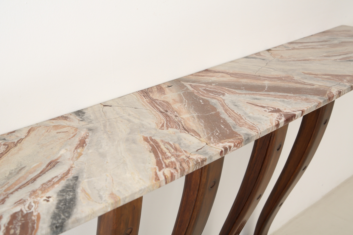 Refined console with marble top in perfect conditions, Attr. Arch. Giovanni Greppi, Italy 1940ca.
