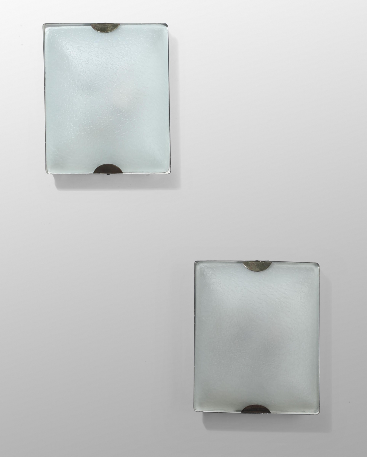 Fontana Arte, pair of stunning wall lights, model 