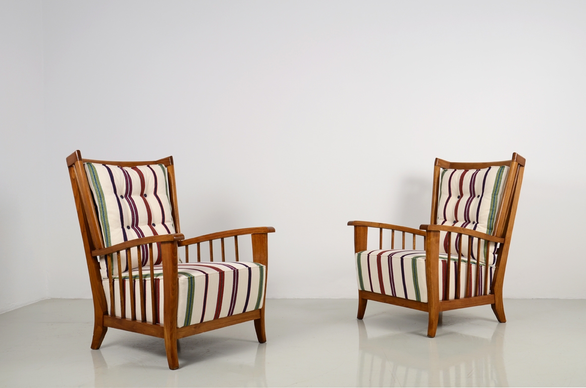 Maurizio Tempestini, very nice pair of 1950's high back armchairs in oak wood with upholstery.