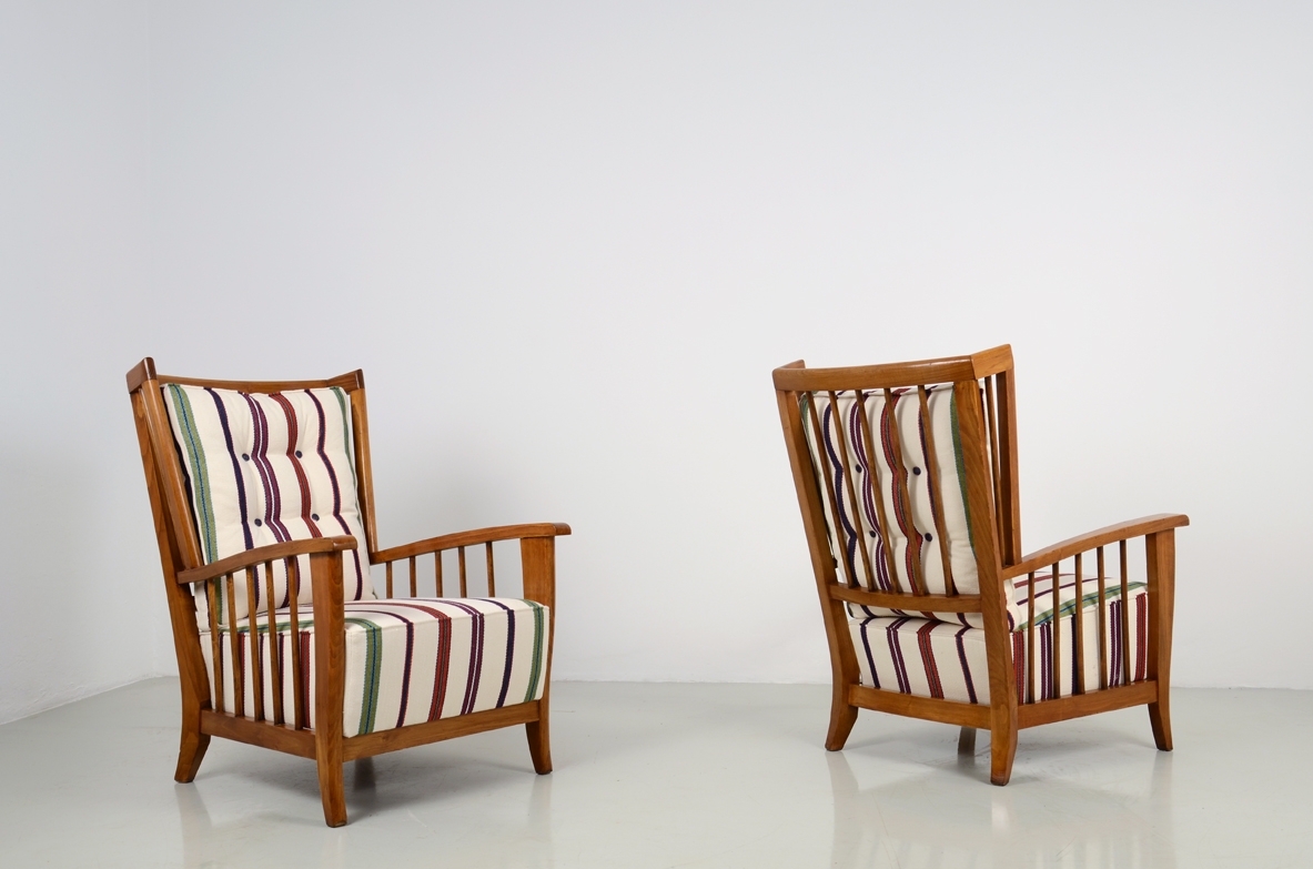 Maurizio Tempestini, very nice pair of 1950's high back armchairs in oak wood with upholstery.