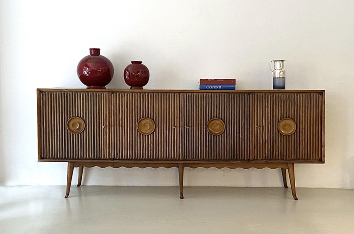 Paolo Buffa, unique 1940's sideboard in oak wood.