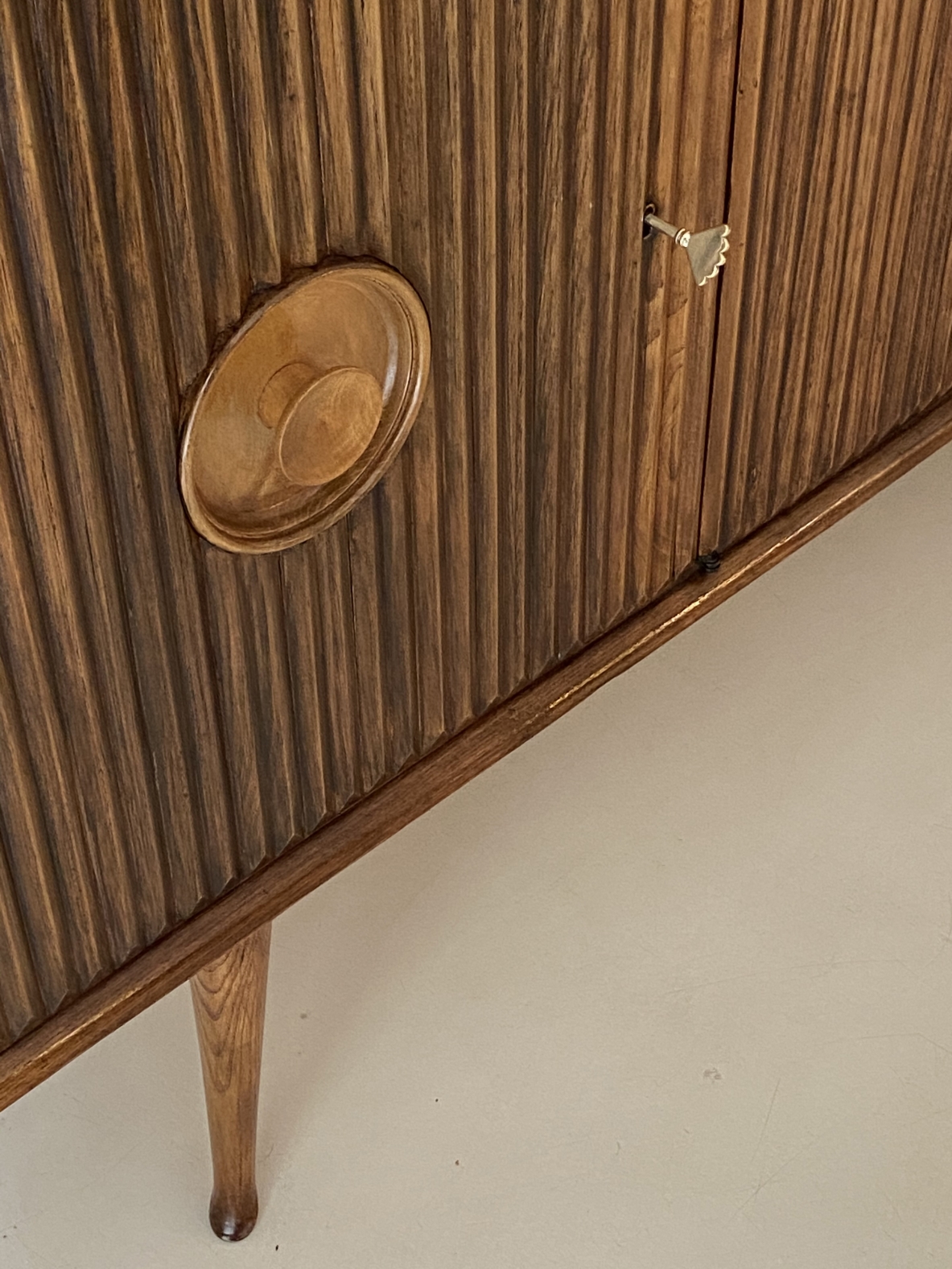 Paolo Buffa, unique 1940's sideboard in oak wood.