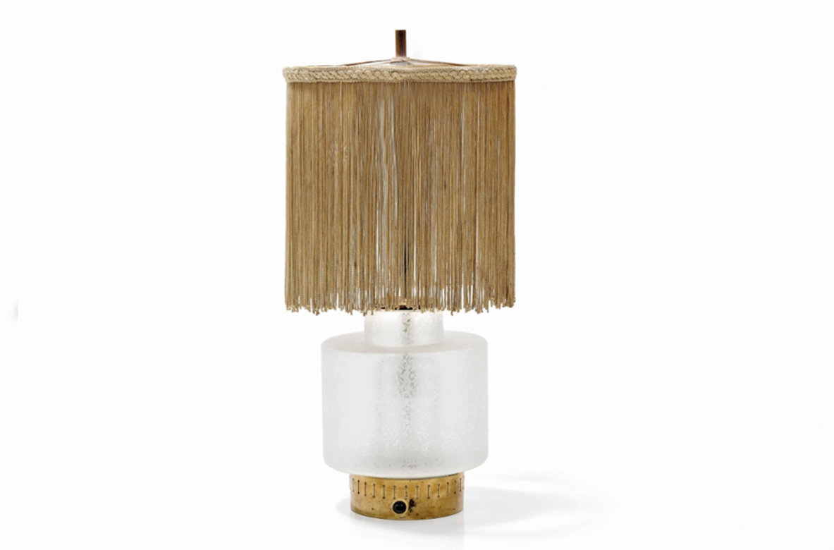 Original 1960s Stilnovo table lamp with fringed lampashade.