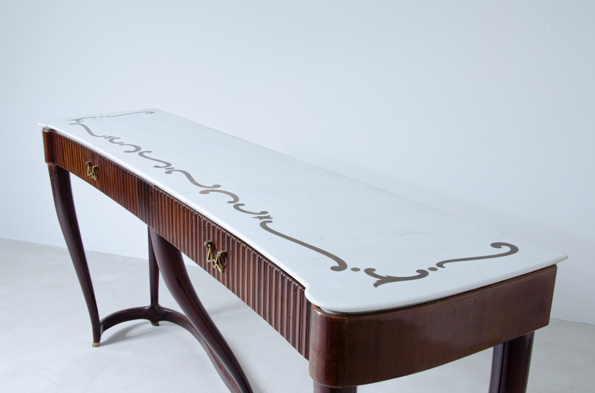 Osvaldo Borsani, console modello 7103, Prod. ABV per Casa Schuela 1949.