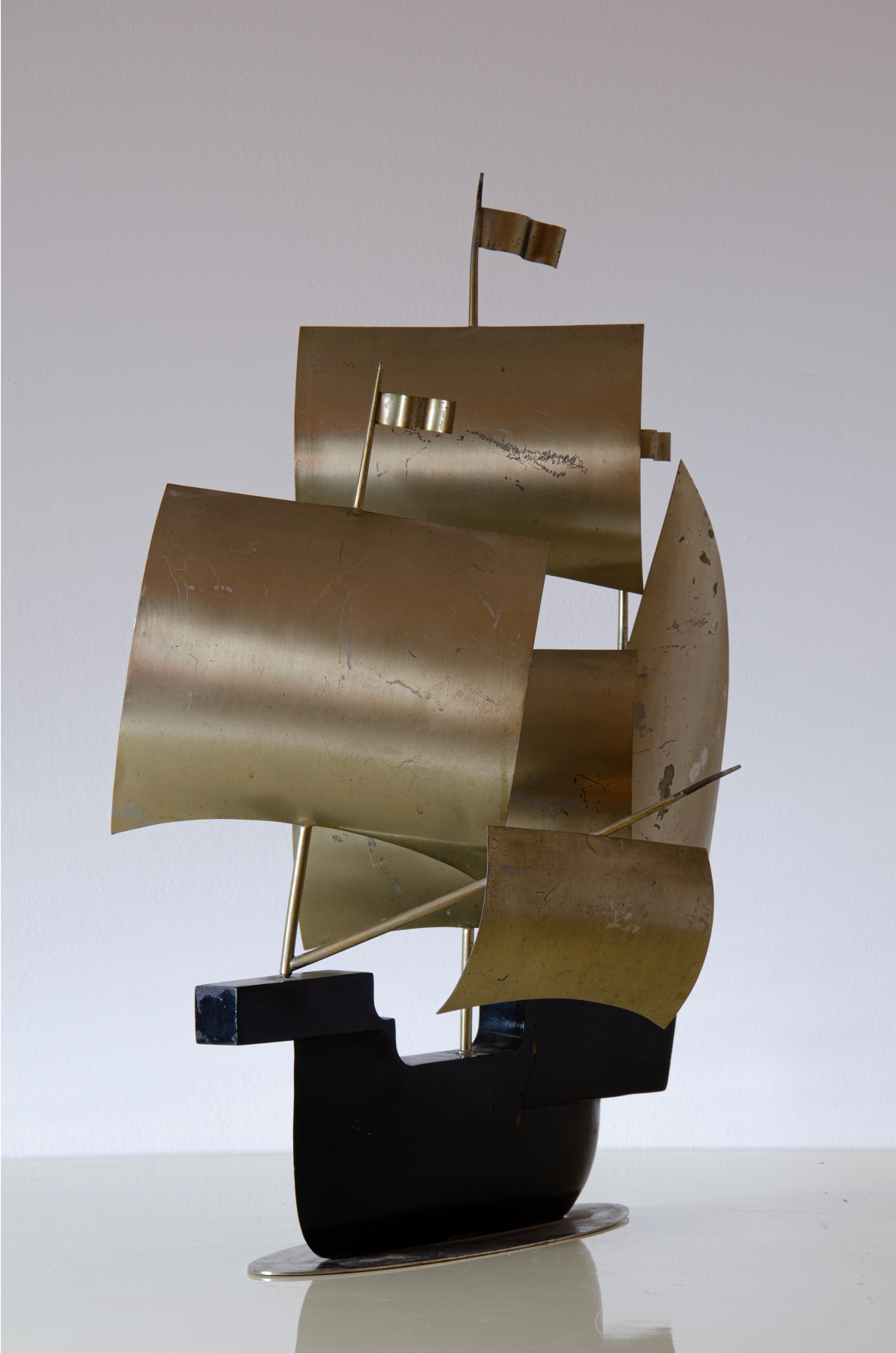 Gio Ponti, splendido veliero in legno sagomato anni '30.