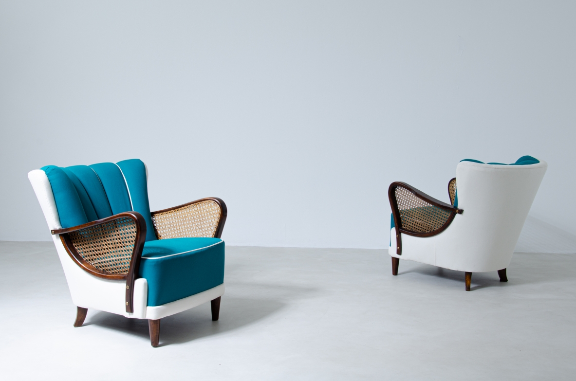 Rare pair of armchairs with armrests in wood and Vienna straw.  Italian manufacture, 1940's.  Attr. Paolo Buffa.