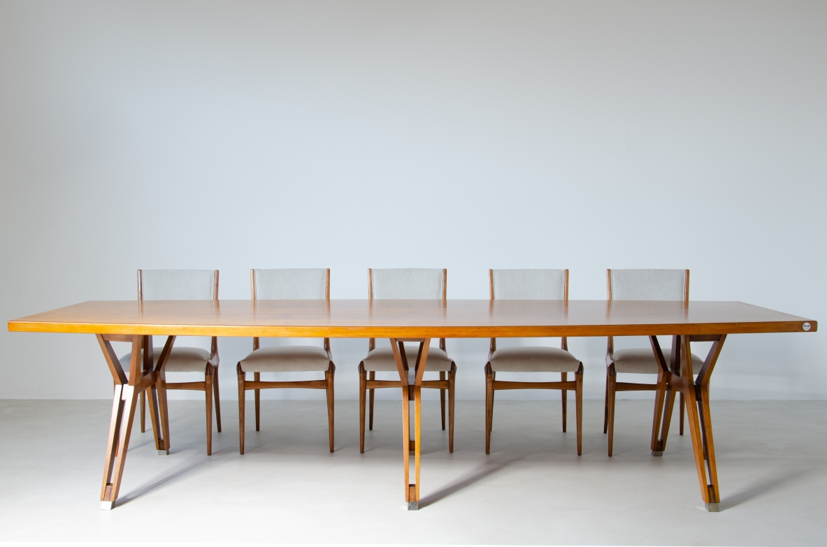 Ico Parisi, large table in blond walnut.  Prod. M.I.M. 1960s.