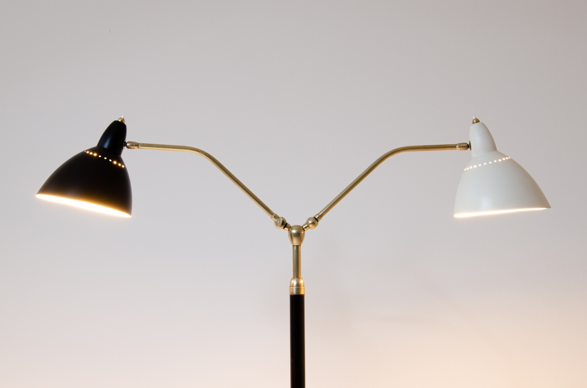 Floor lamp with marble base, brass stem and double diffuser in painted metal.  Prod. Lumen, 1950ca.