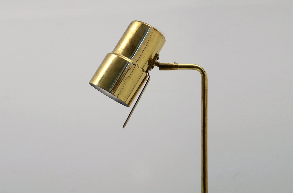 Hans-Agne Jakobsson  Lampade da lettura in ottone mod. G-154.  Prod Hay, Svezia 1960ca.