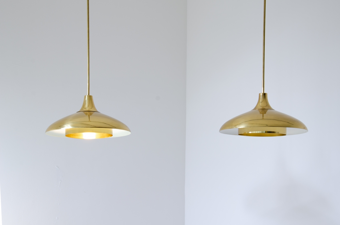 Coppia di lampadari in ottone.  Prod. Bergboms, Svezia 1960ca.
