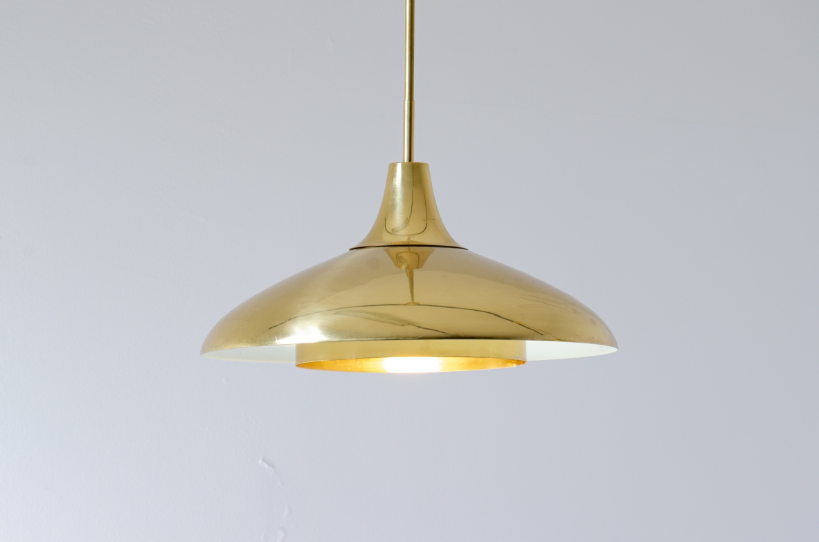 Coppia di lampadari in ottone.  Prod. Bergboms, Svezia 1960ca.