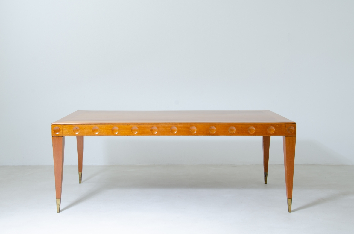 Gio Ponti, 1950's stunning table in cherry wood with nice decoration and thin long tips.