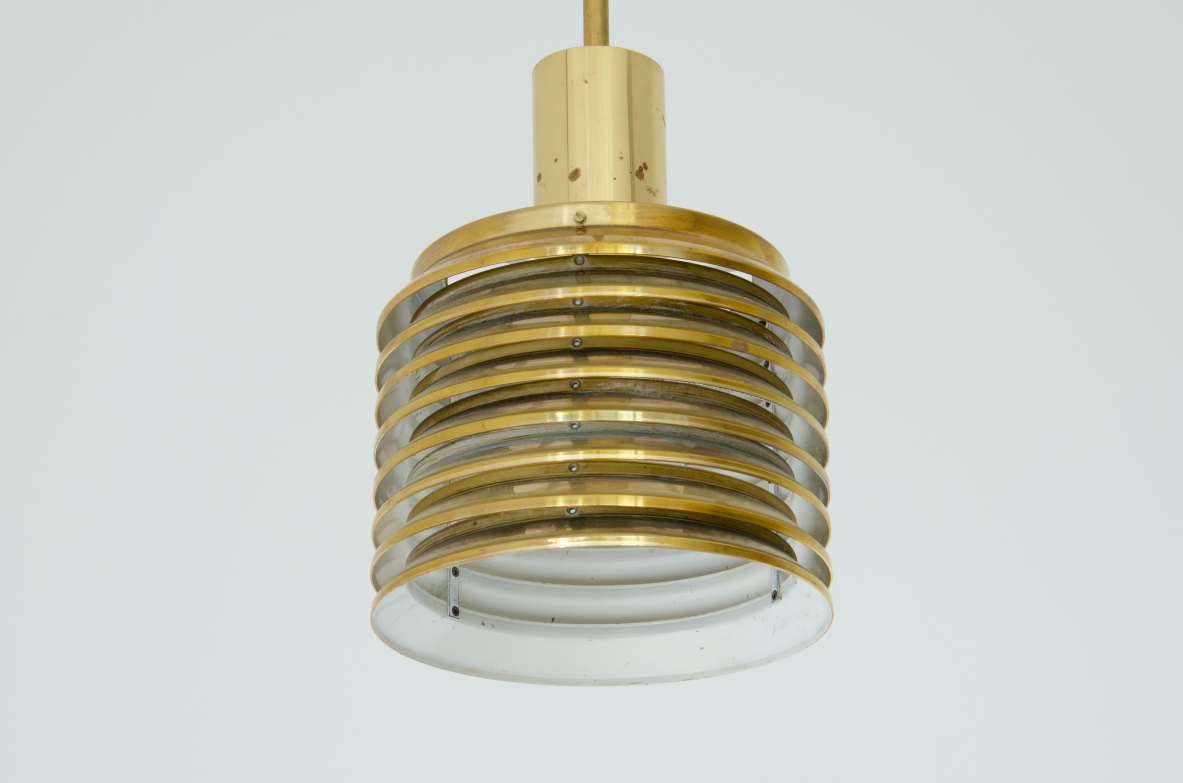 Hans-Agne Jakobsson. Coppia di lampade in ottone laminato. Prodotte da Markaryd, Svezia, 1960ca