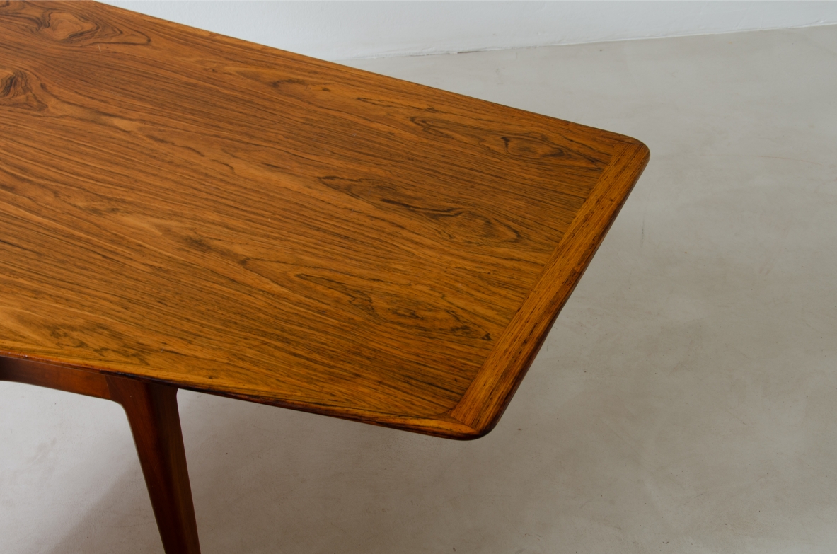 Large corner table in veined walnut, Denmark, 1960s