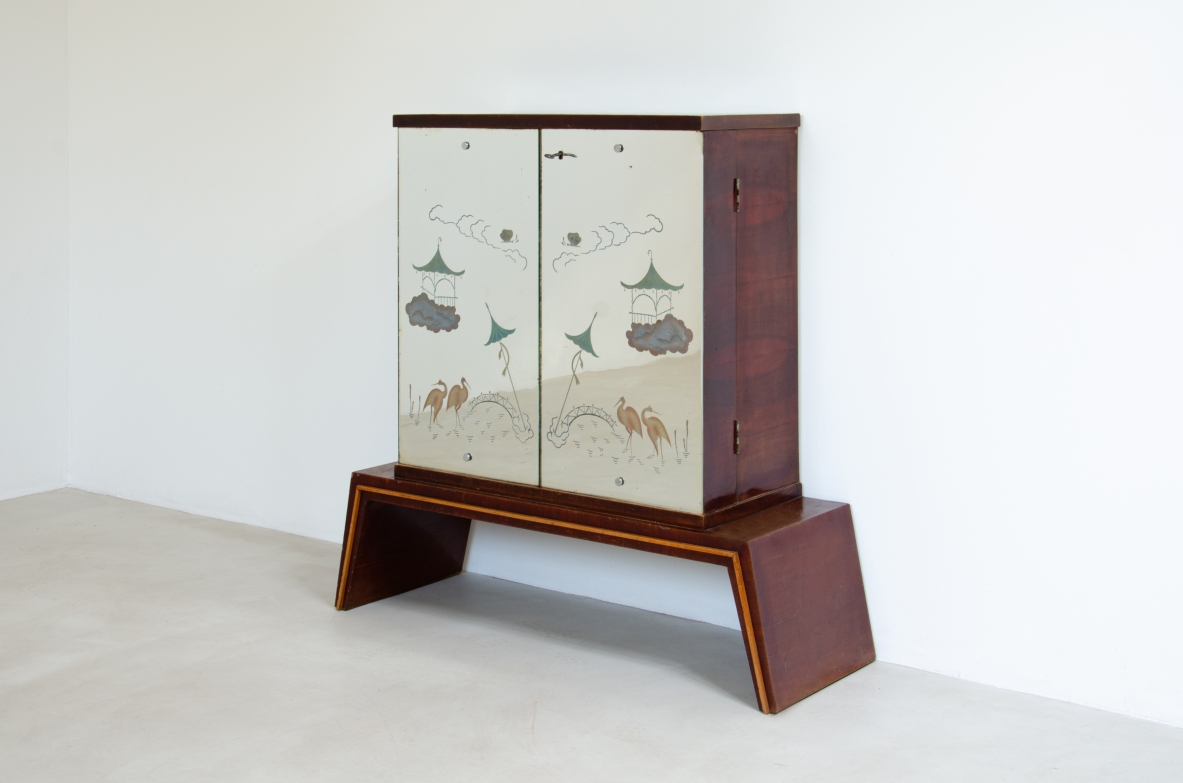 Small bar with mirrored and hand painted doors. Italian manufacture, 1940's.