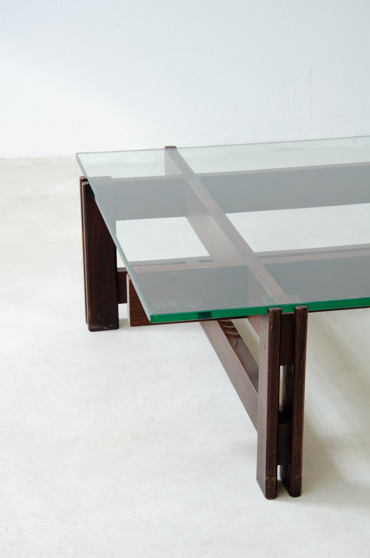 Ico Parisi. Low table with wooden base and glass top. Cassina production, 1958.