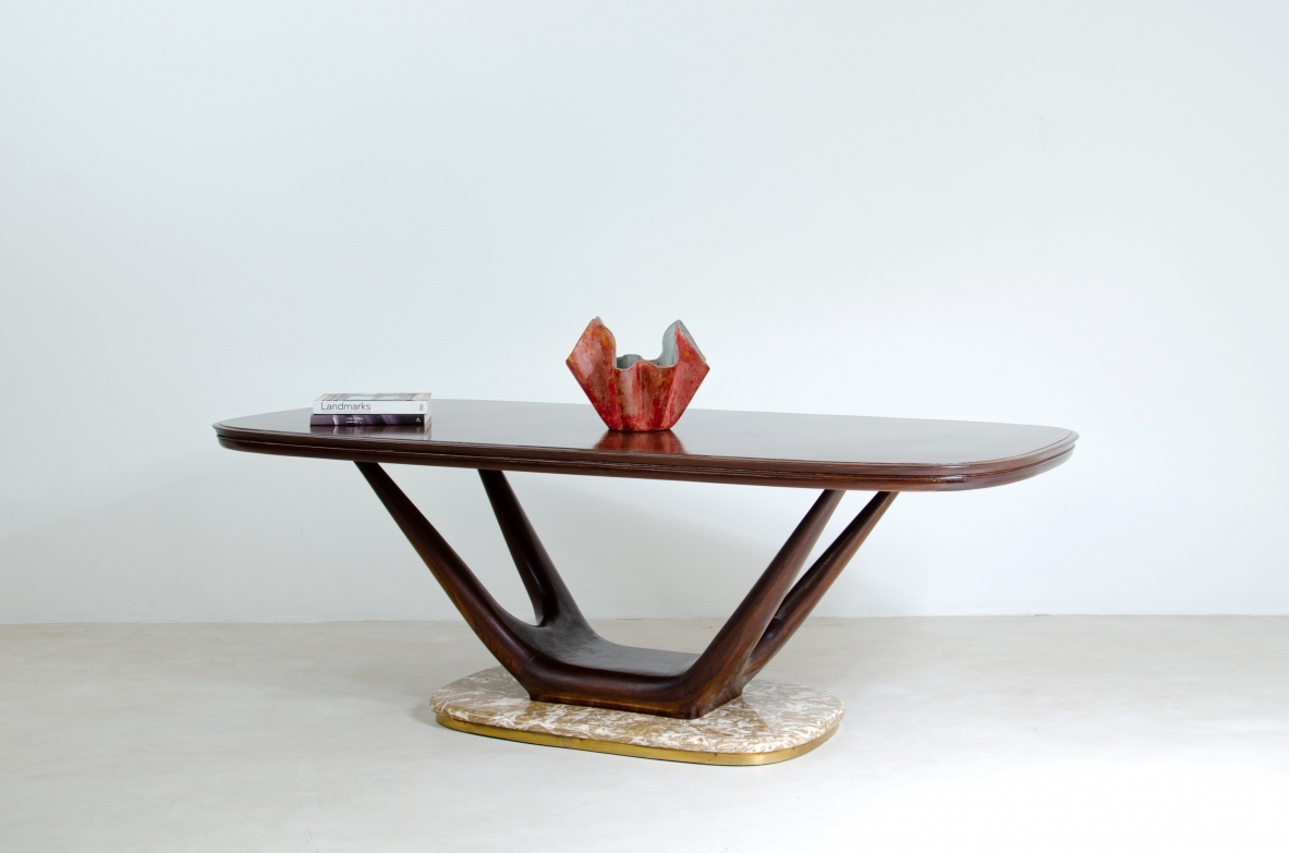Vittorio Dassi, very elegant 1940's dining table with marble base.