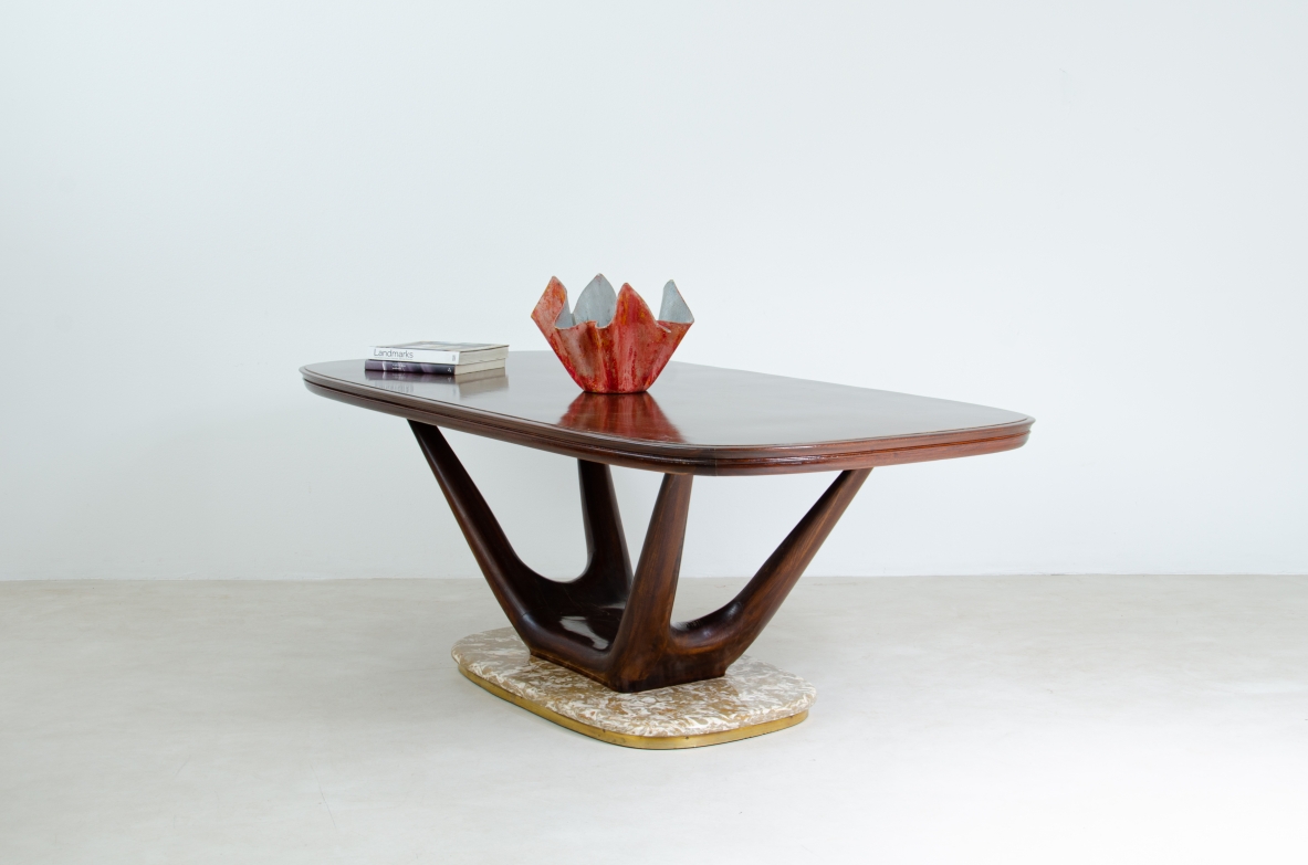 Vittorio Dassi, very elegant 1940's dining table with marble base.