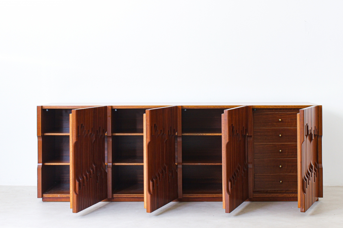 Luciano Frigerio. Large sideboard with front decorated with exotic wood slats. Frigerio di Desio production, 1970's