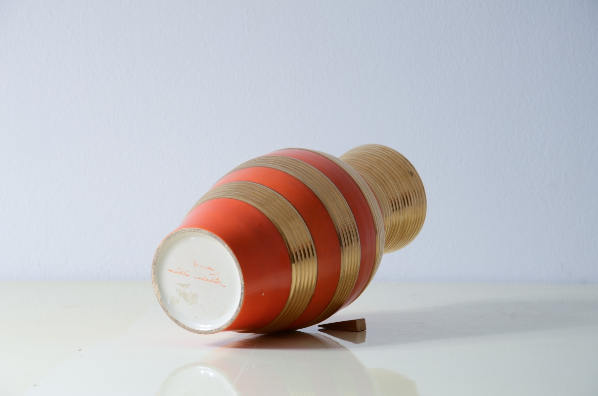 Rometti pottery  Large ceramic vase with gold spinning. Umbertide manufacture 1950's.