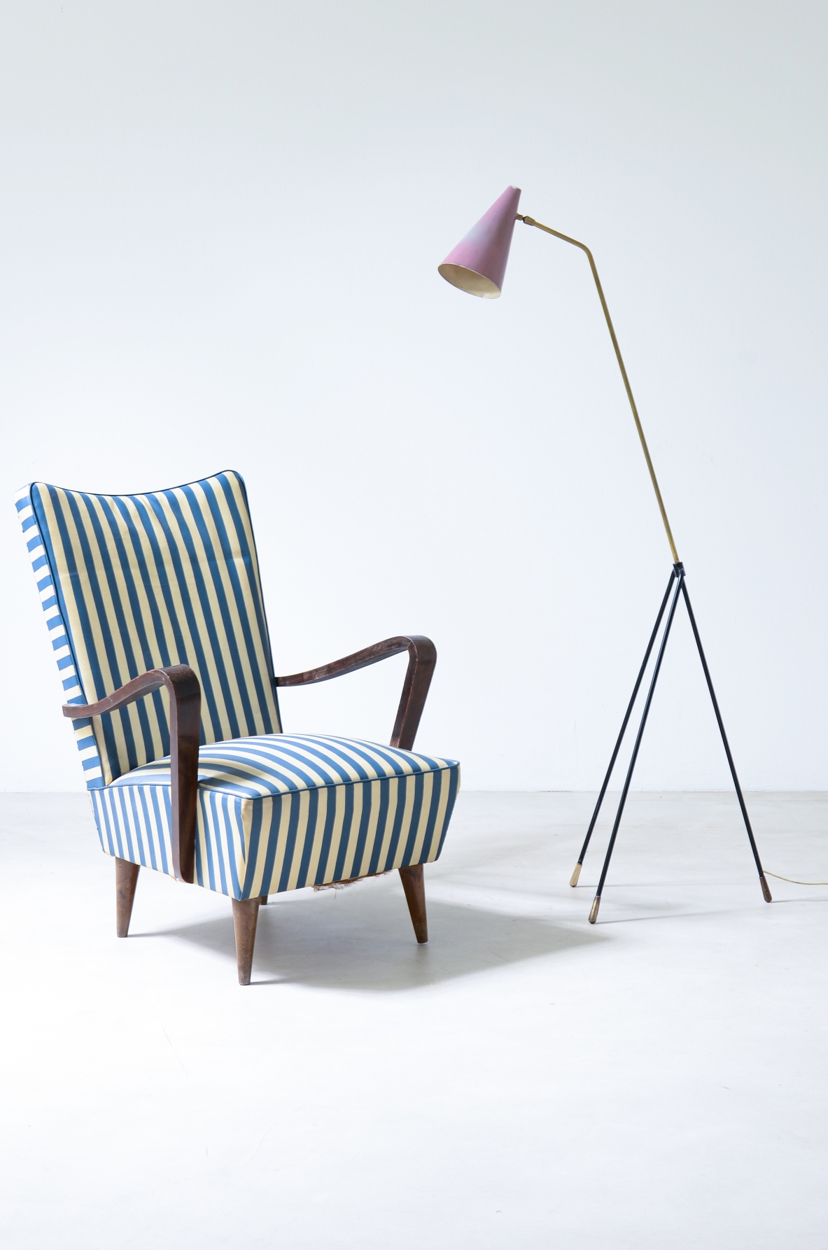 Pair of original Ski armchairs in excellent condition.  Italian manufacture, 1950's.