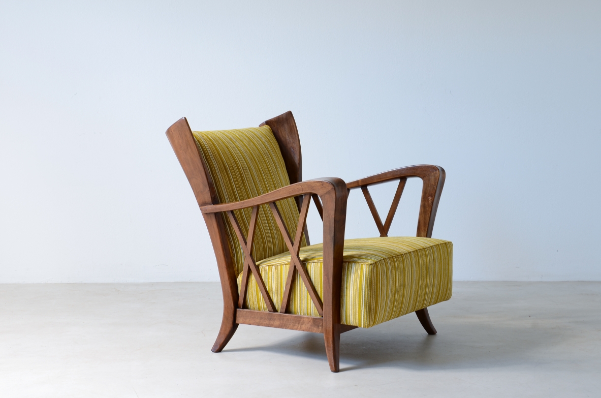 Maurizio Tempestini (1908-1960)  Elegante poltrona in rovere con disegno mosso  1940 ca.