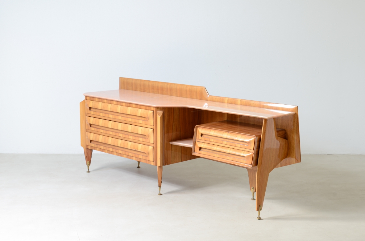 Beautiful walnut chest of drawers with Portuguese light pink marble