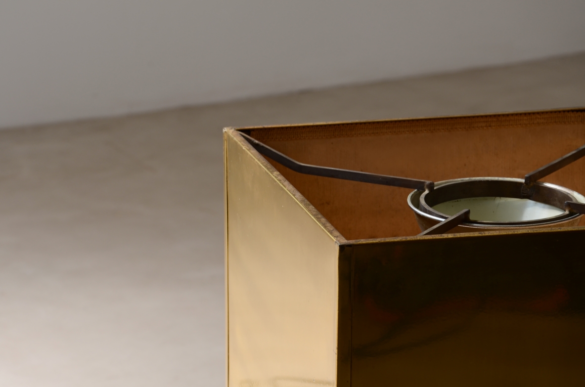 Willy Rizzo Large table lamp with glazed ceramic base and brass shade 1970