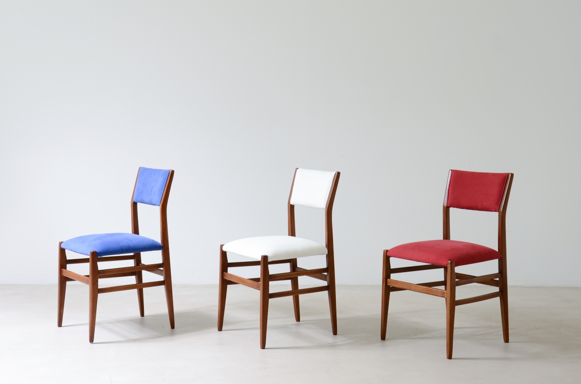 Gio Ponti  12 sedie modello leggera. Manifattura 1954