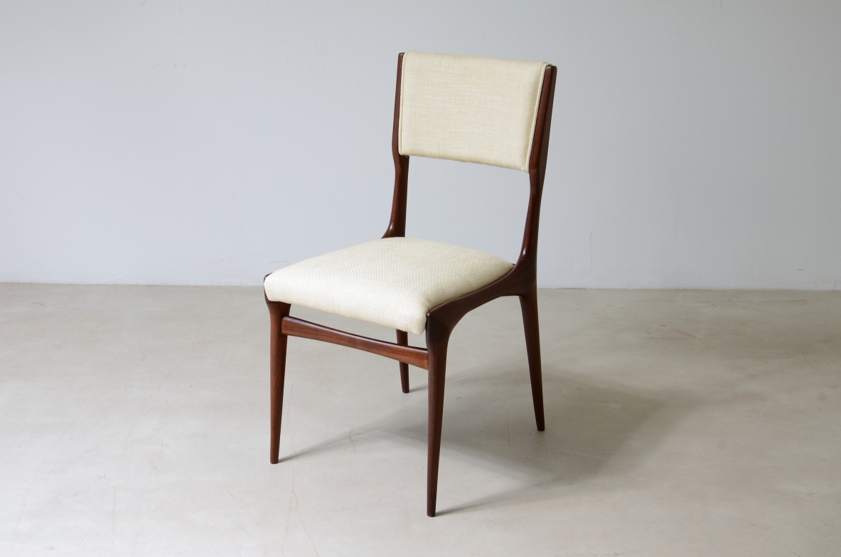 Carlo De Carli Rare set of six wood chairs model 585  Cassina production.