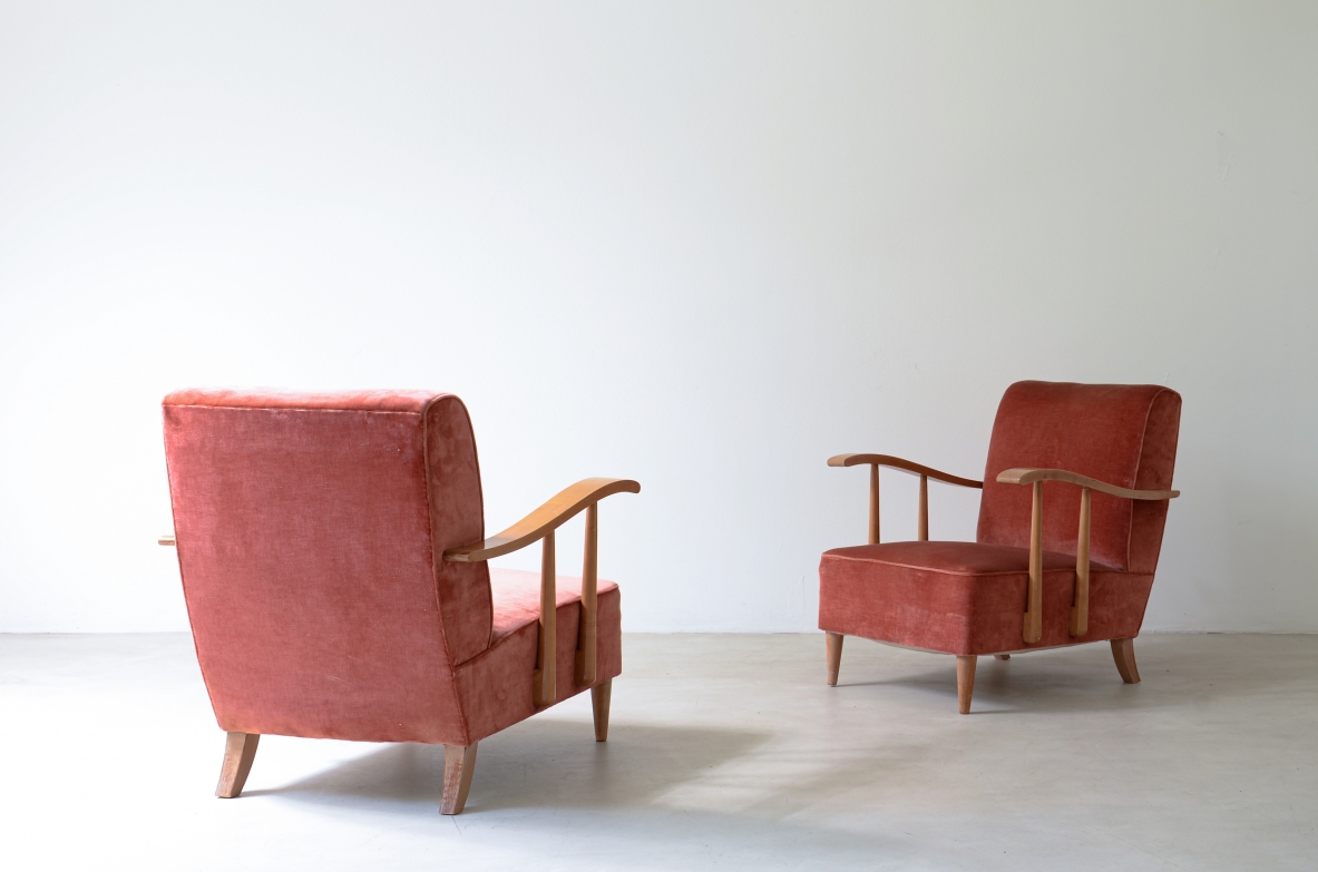 Pair of armchairs in blond wood and padded fabric.  Italian manufacture, ca. 1940.