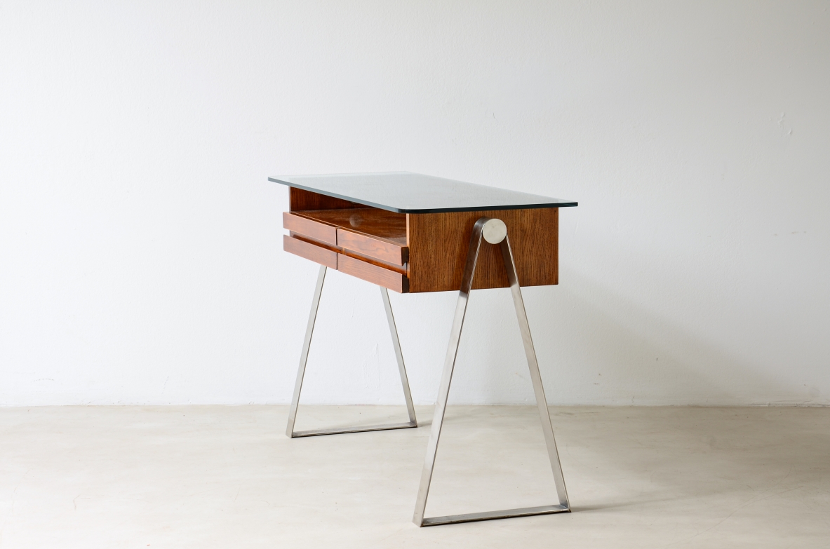 Console modernista in rovere biondo con struttura in acciaio, Manifattura italiana 1960ca.